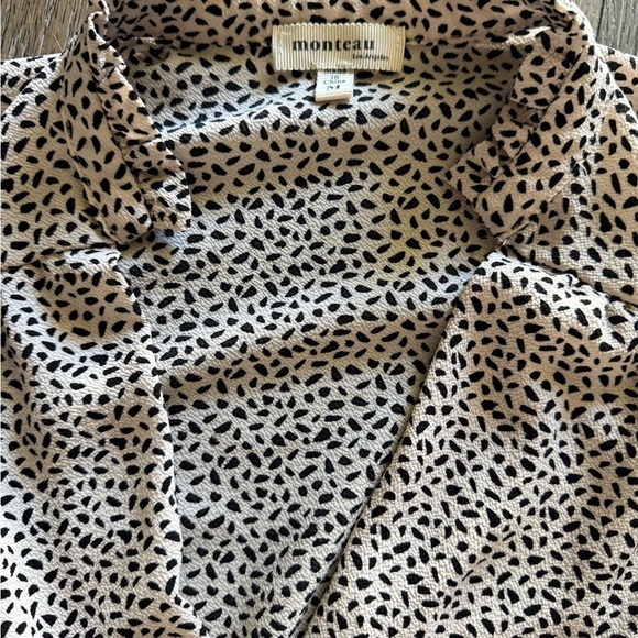 Monteau Los Angeles Black and Tan Patterned Blouse - Picture 2 of 3